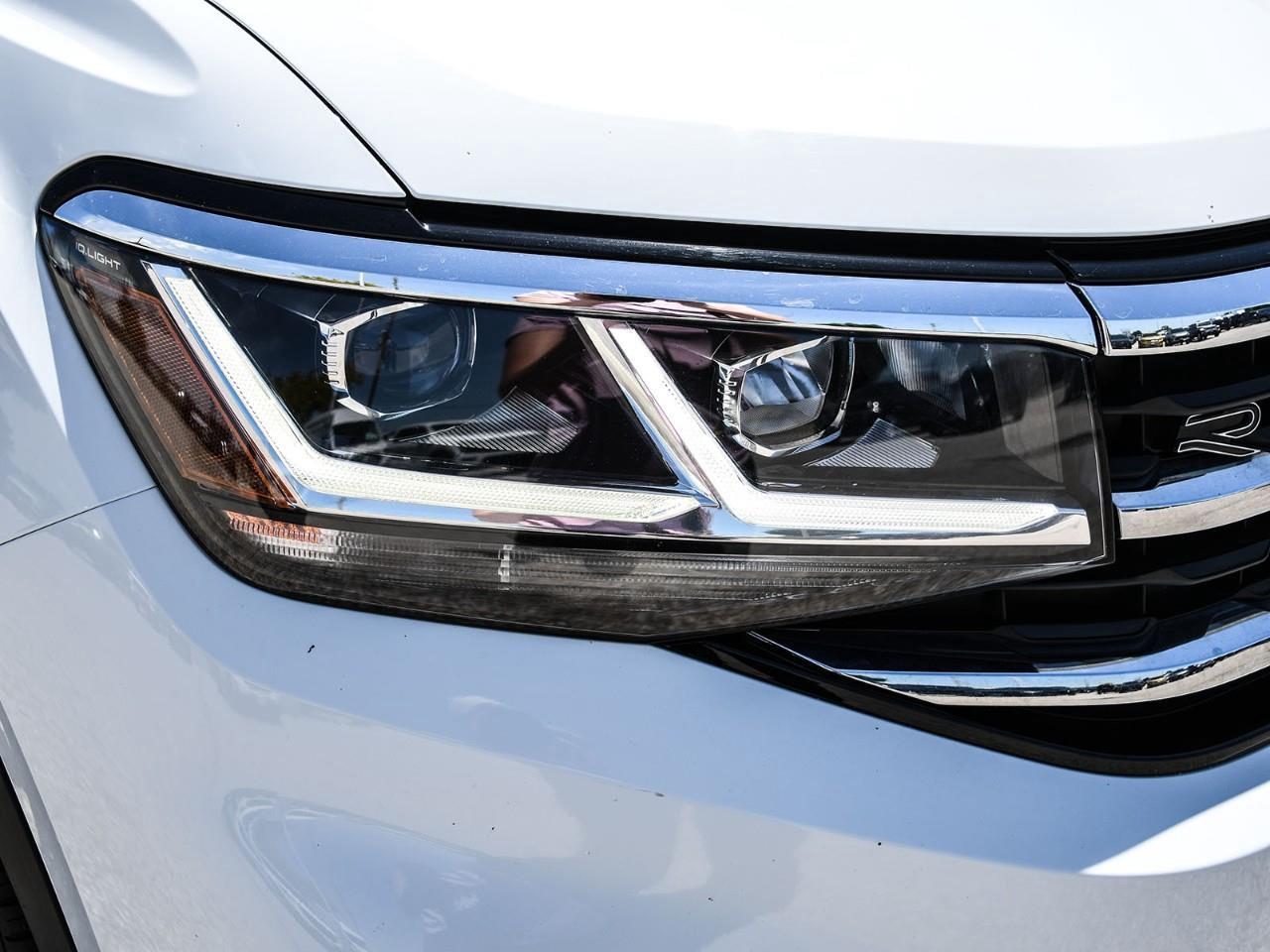 2023 Volkswagen Atlas 3.6 FSI Execline R-LINE | NAV | SUNROOF | HTD SEATS | REMOTE START Photo