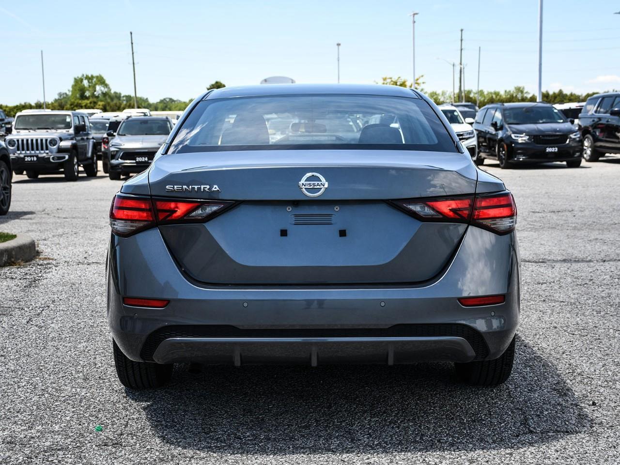 2022 Nissan Sentra 6 SPEED MANUAL | HTD SEATS | CRUISE CONTROL | BLUETOOTH Photo