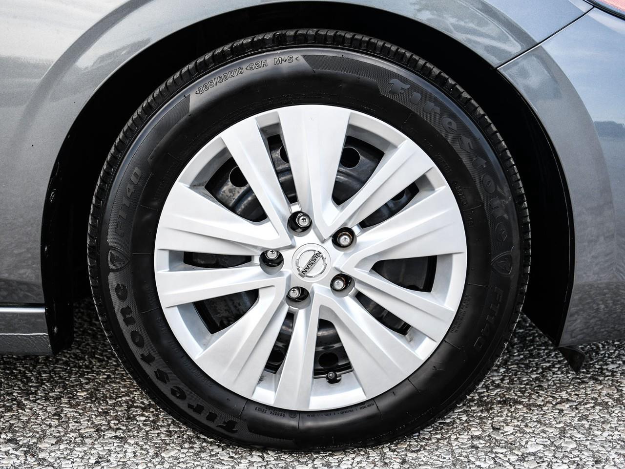 2022 Nissan Sentra 6 SPEED MANUAL | HTD SEATS | CRUISE CONTROL | BLUETOOTH Photo