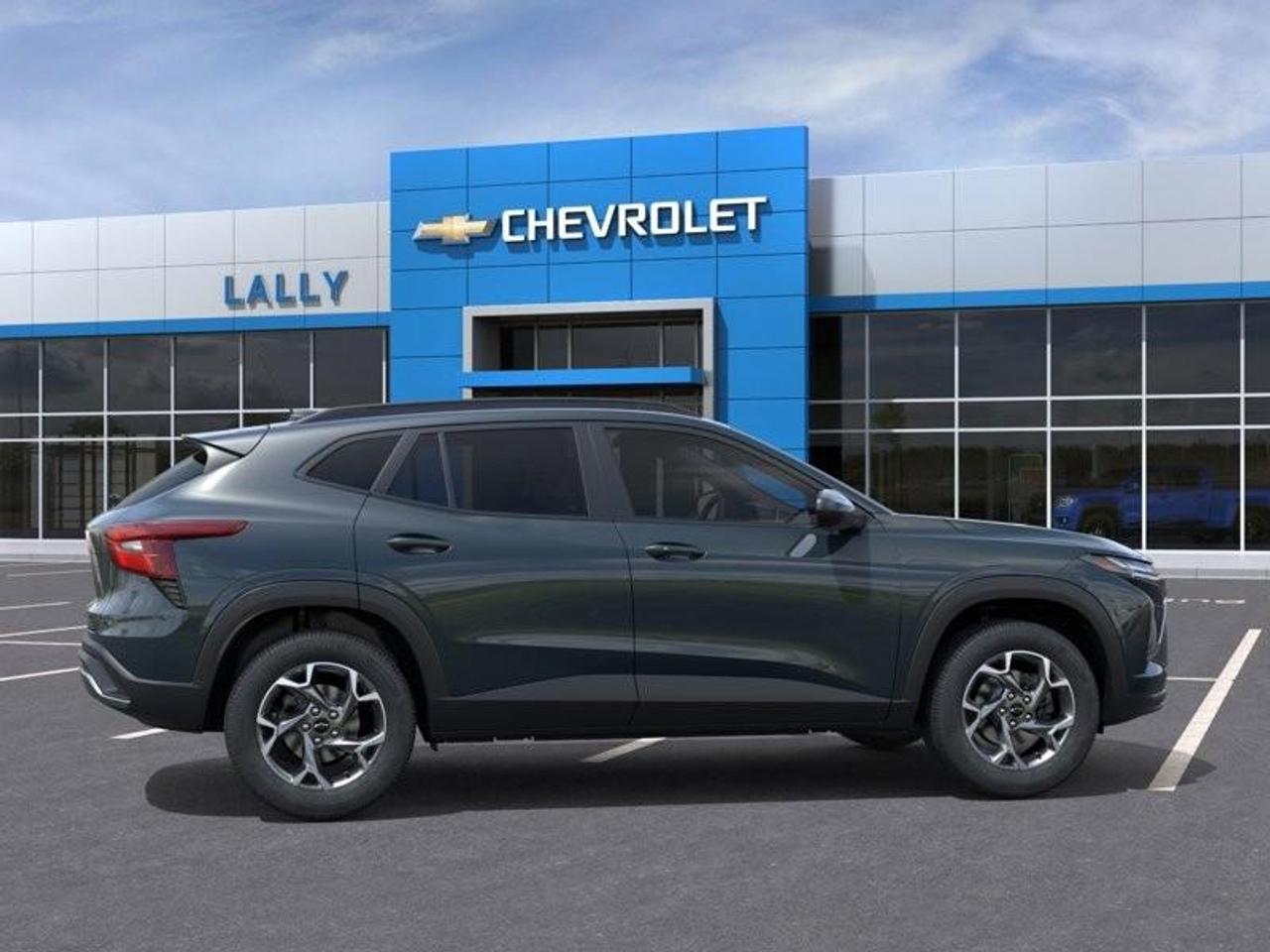 2026 Chevrolet Trax LT Photo4