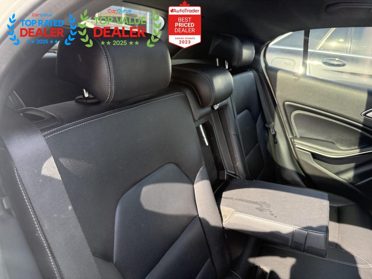 2018 Mercedes-Benz GLA | PREMIUM PKG | PANO | REAR CAMERA | AMBIENT LIGHT Photo
