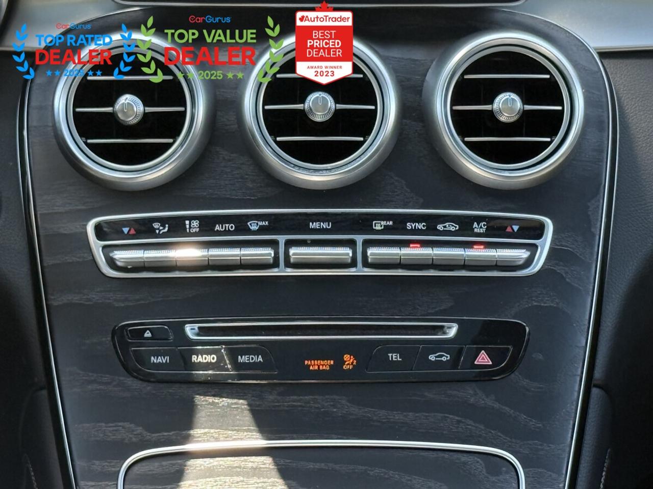 2016 Mercedes-Benz GLC-Class PREMIUM PKG | 360 CAMERA | AMBIENT LIGHT | Photo