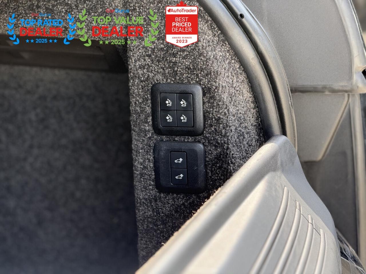 2019 Land Rover Range Rover SUPERCHARGED | DEALER SERVICED Photo