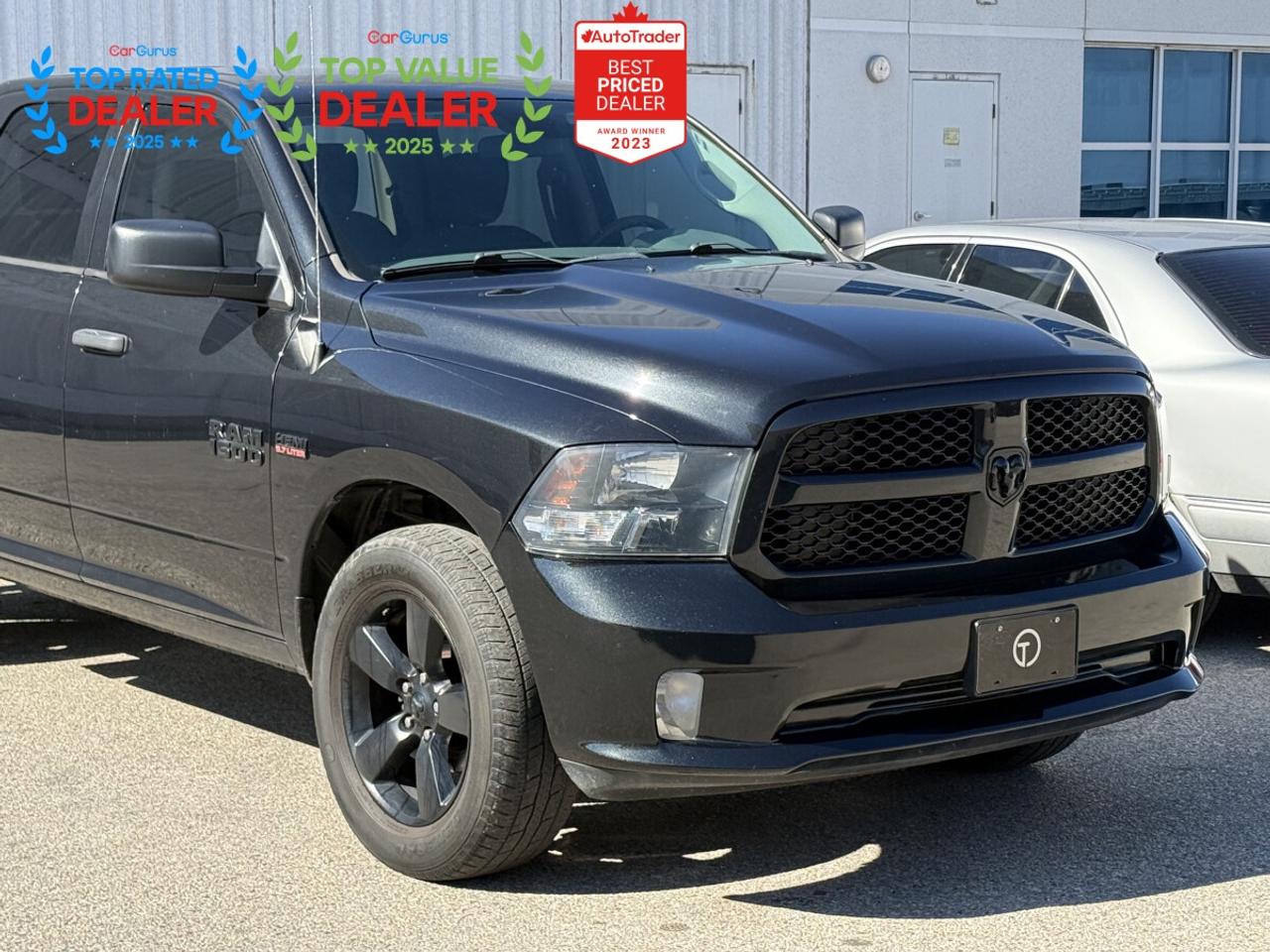 2018 RAM 1500 TRADESMAN | CREW CAB | LIKE NEW Photo