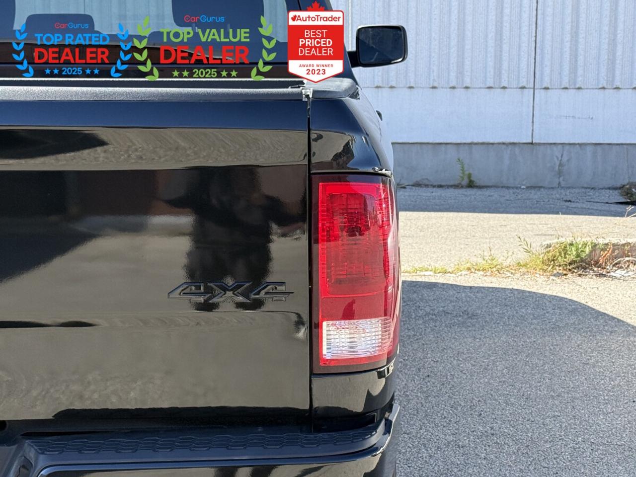2018 RAM 1500 TRADESMAN | CREW CAB | LIKE NEW Photo