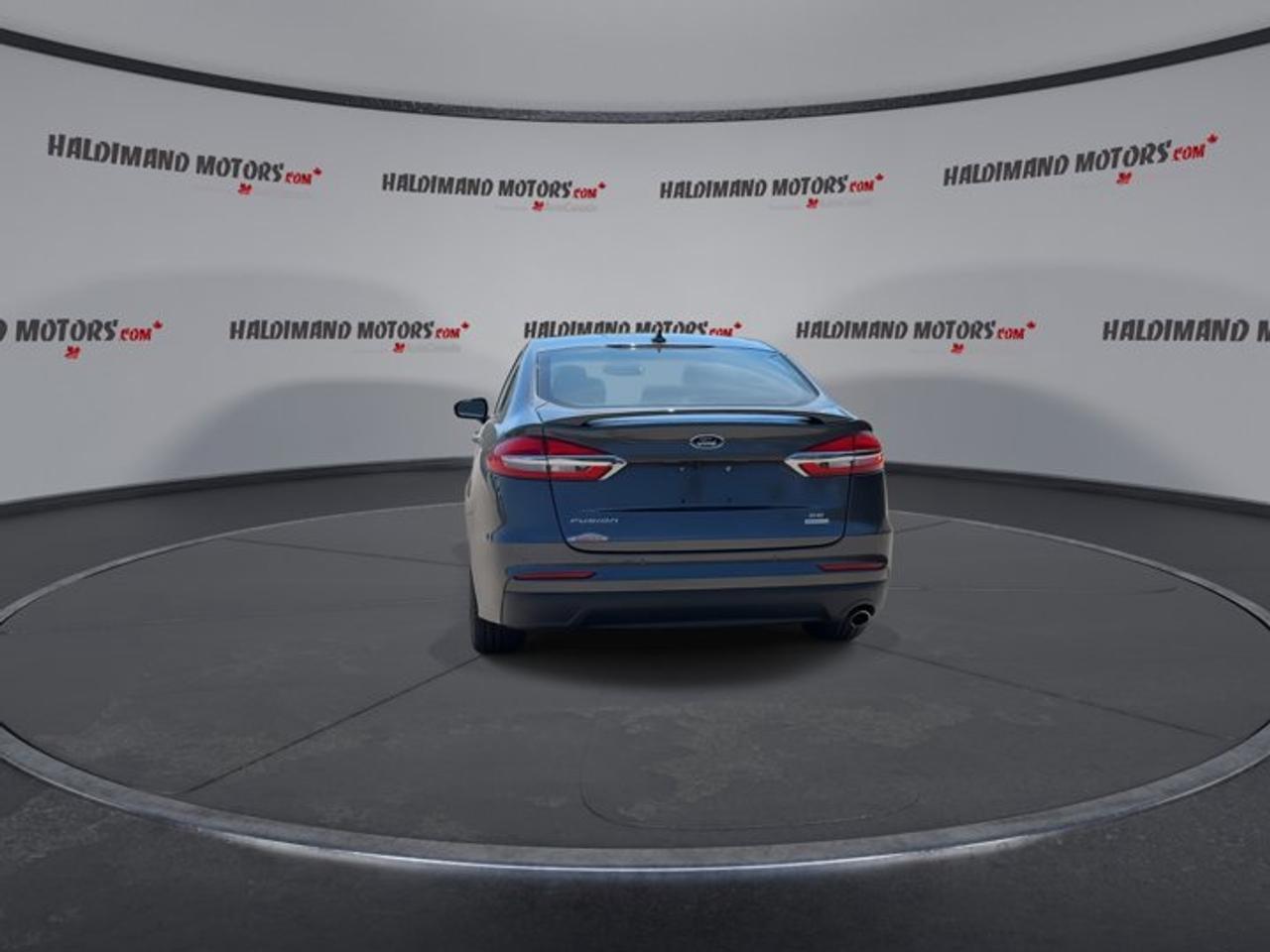 2020 Ford Fusion SE FWD | No Accidents Photo