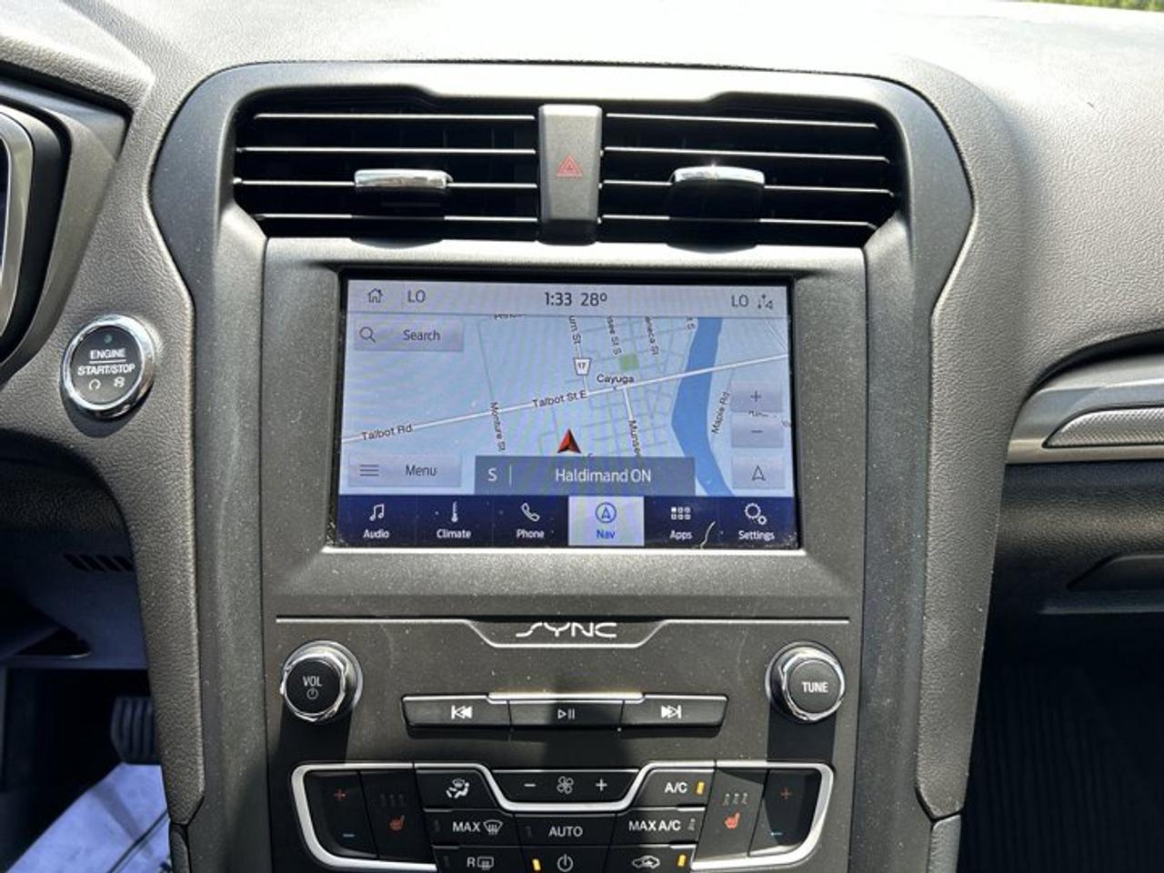 2020 Ford Fusion SE FWD | No Accidents Photo