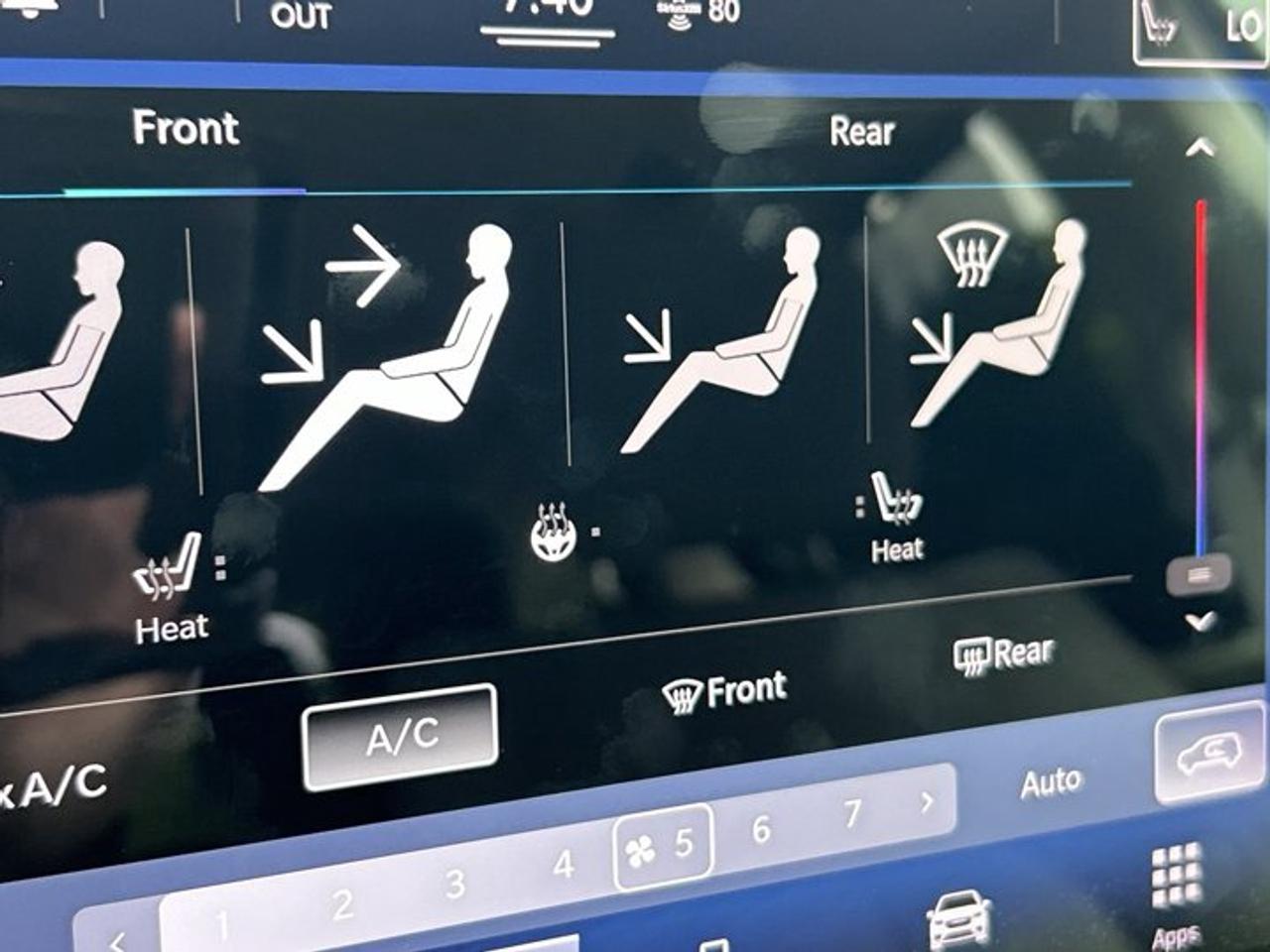 2021 Chrysler Pacifica Touring FWD | No Accidents | Heated Steering Photo