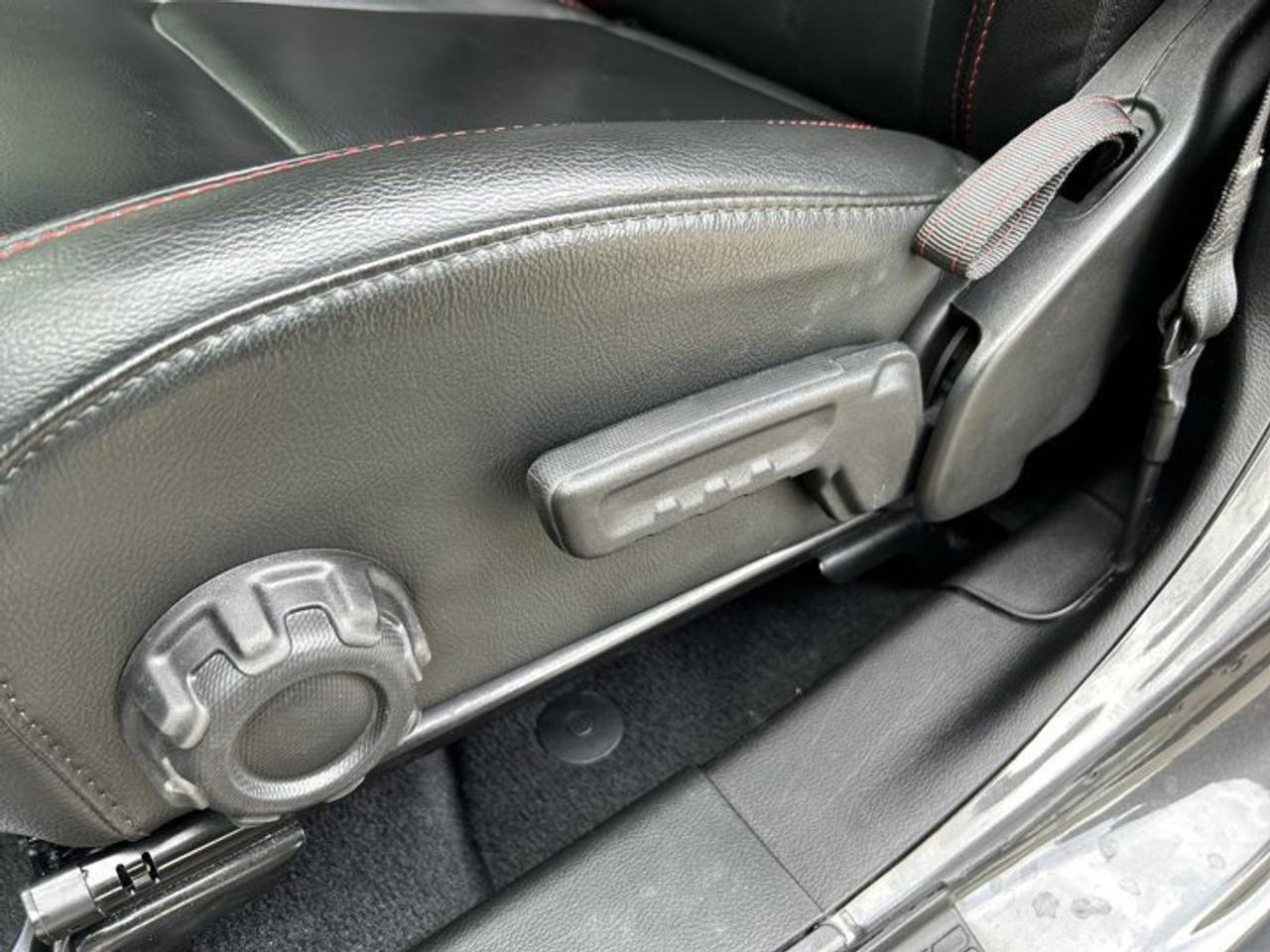 2022 Jeep Wrangler Unlimited Rubicon 4x4 | One Owner | Leather Seats | Heated Steering Photo