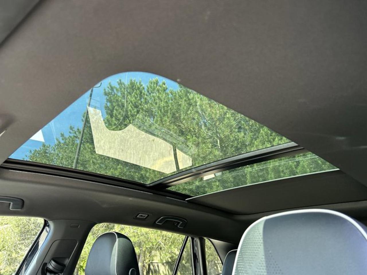 2025 Volkswagen Atlas Cross Sport Execline 4WD | No Accidents | Panoramic Sunroof | Leather Seats Photo