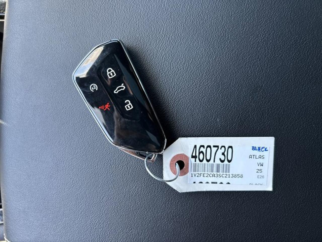2025 Volkswagen Atlas Cross Sport Execline 4WD | No Accidents | Panoramic Sunroof | Leather Seats Photo