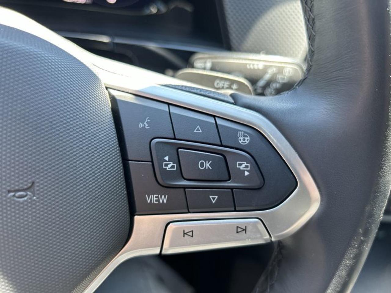 2025 Volkswagen Atlas Cross Sport Execline 4WD | No Accidents | Panoramic Sunroof | Leather Seats Photo