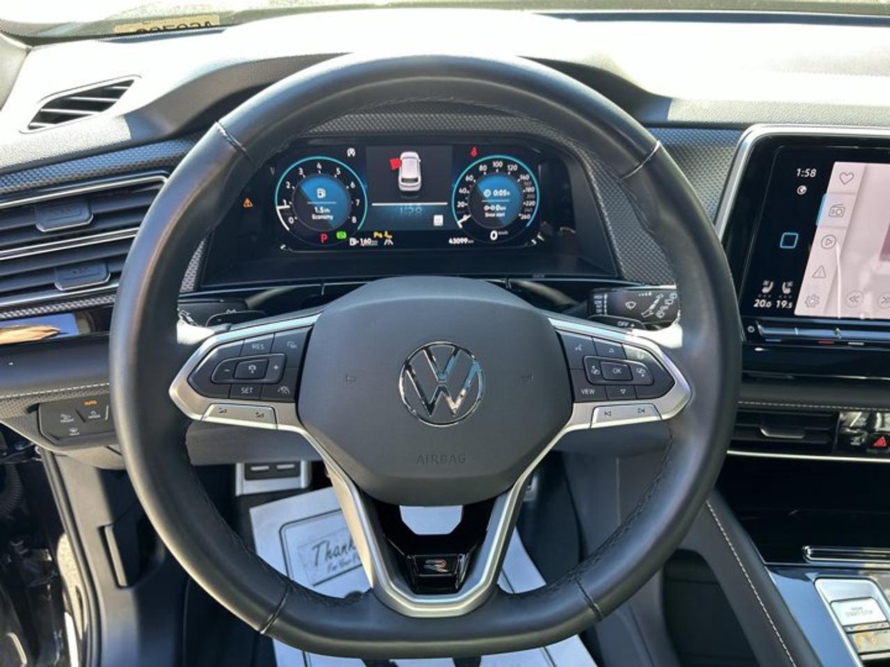 2025 Volkswagen Atlas Cross Sport Execline 4WD | No Accidents | Panoramic Sunroof | Leather Seats Photo
