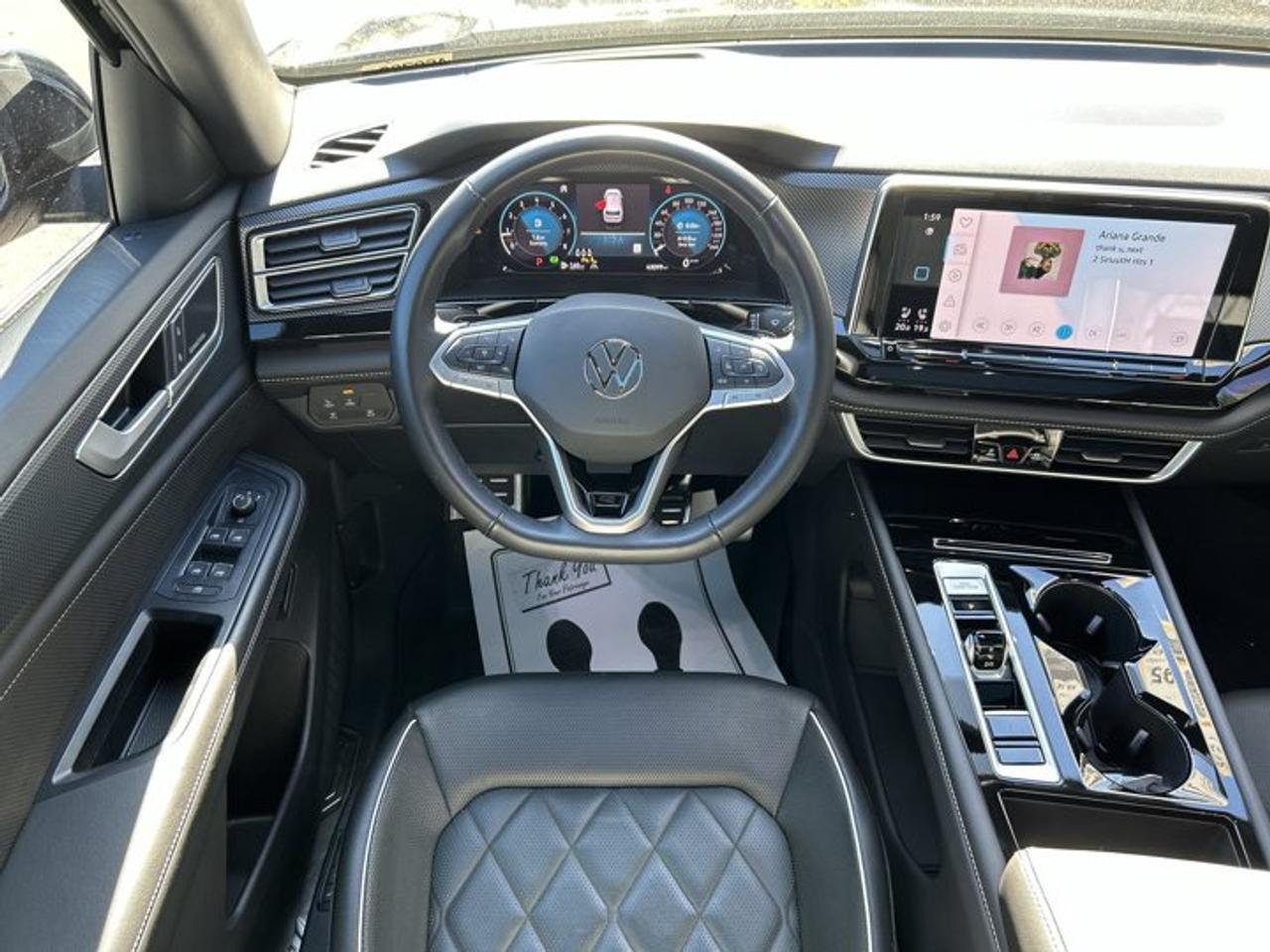2025 Volkswagen Atlas Cross Sport Execline 4WD | No Accidents | Panoramic Sunroof | Leather Seats Photo