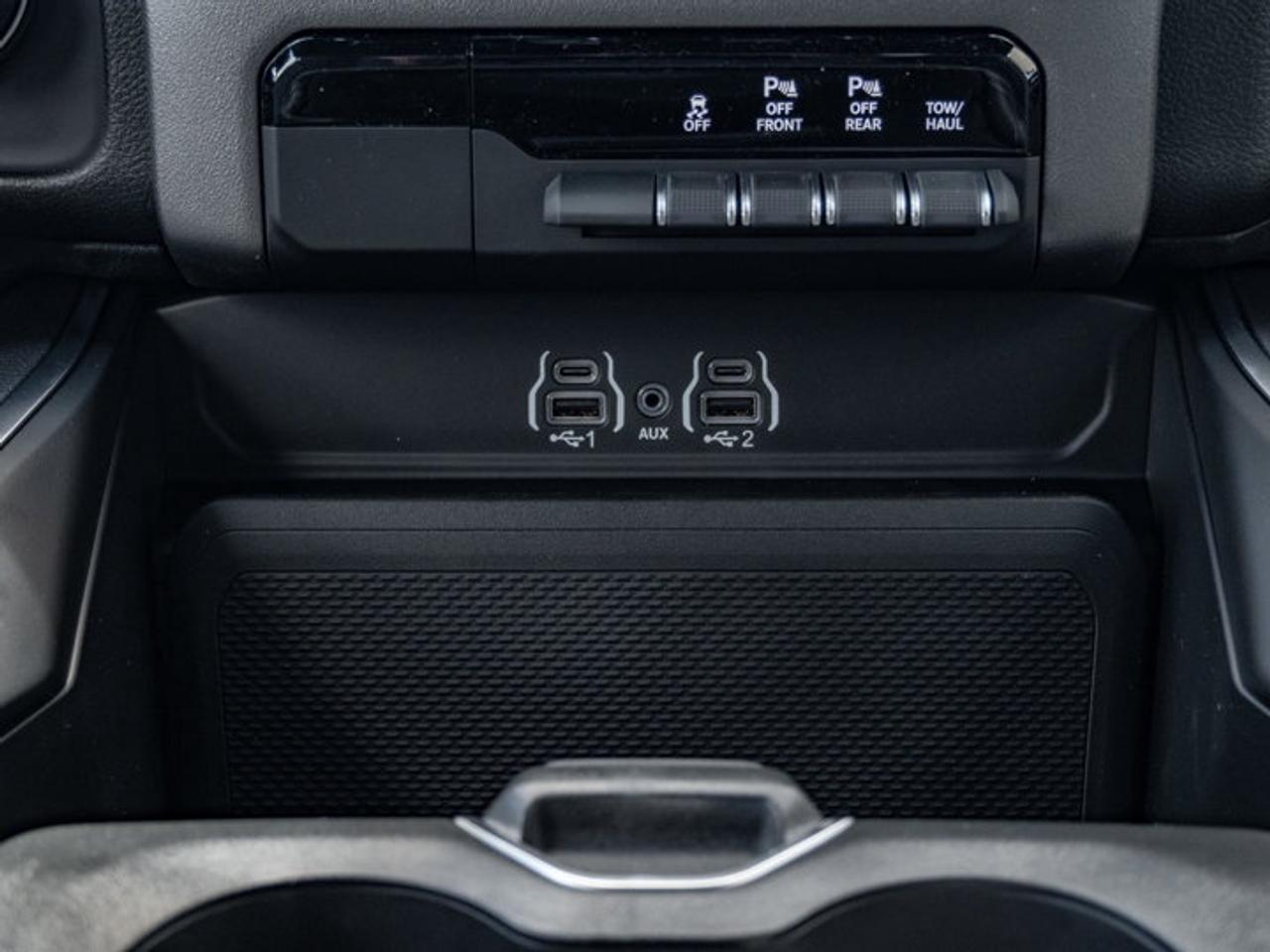 2026 RAM 1500 Express Photo