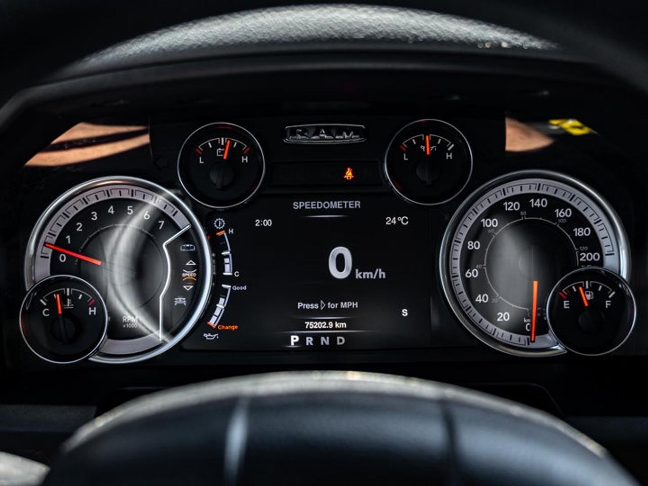 2020 RAM 1500 Classic EXPRESS Photo