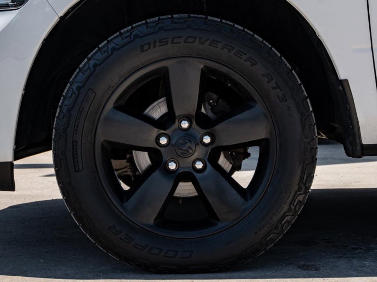2020 RAM 1500 Classic EXPRESS Photo