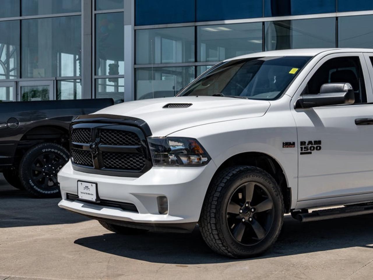 2020 RAM 1500 Classic EXPRESS Photo