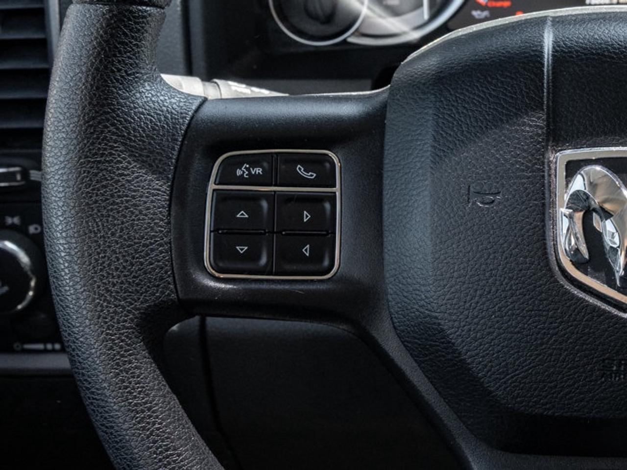 2020 RAM 1500 Classic EXPRESS Photo