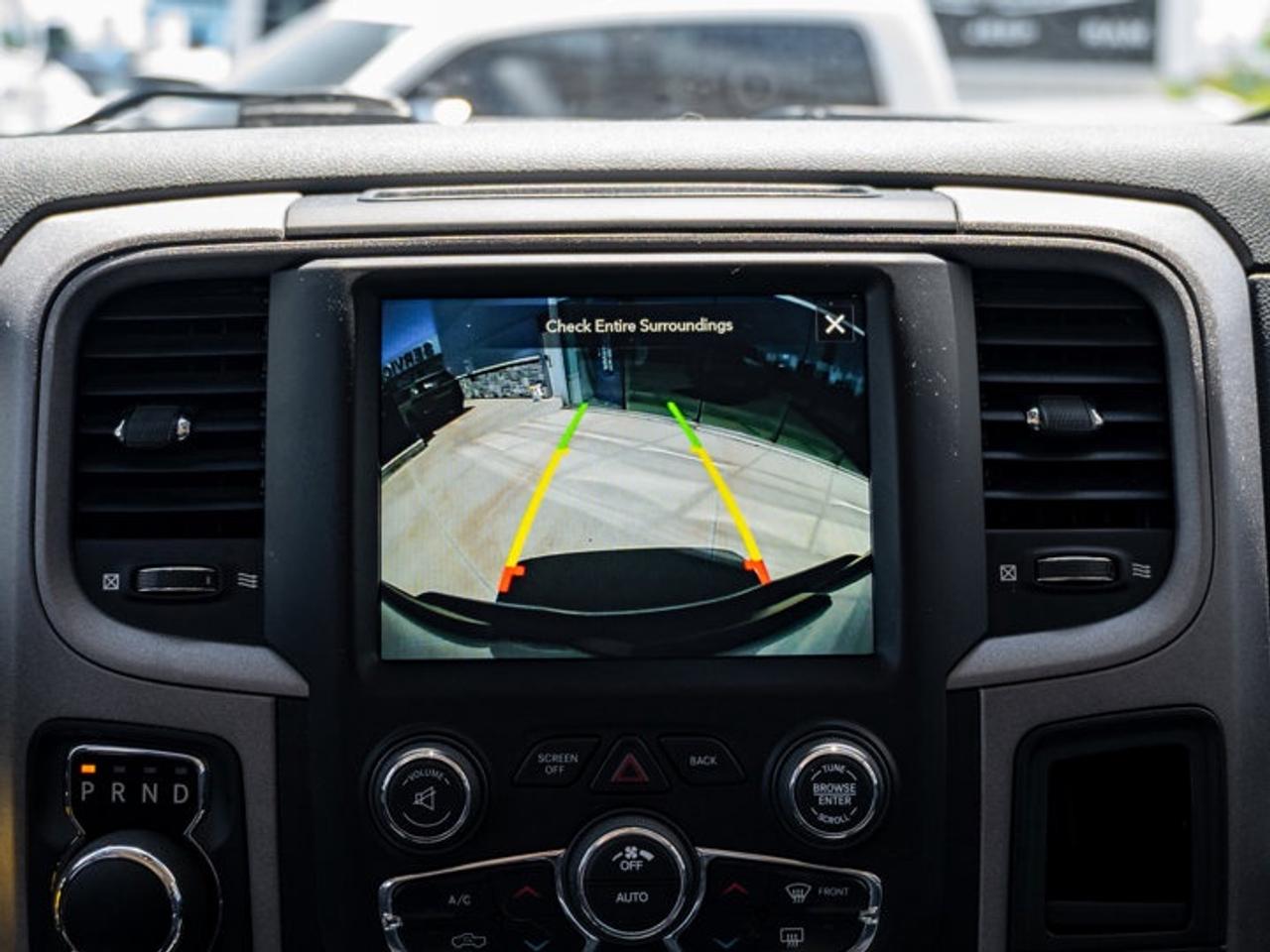 2020 RAM 1500 Classic EXPRESS Photo