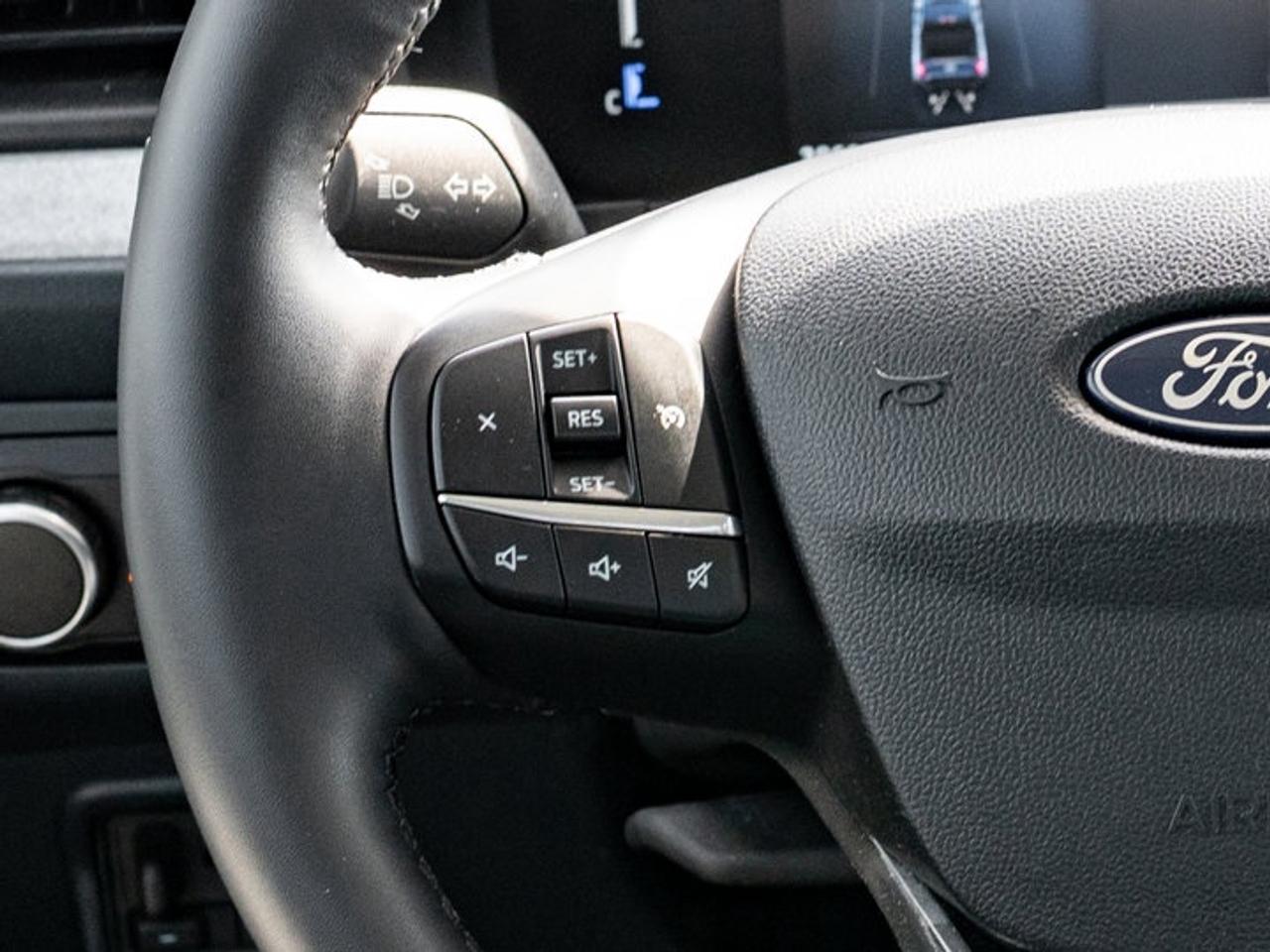 2025 Ford Maverick XLT Photo