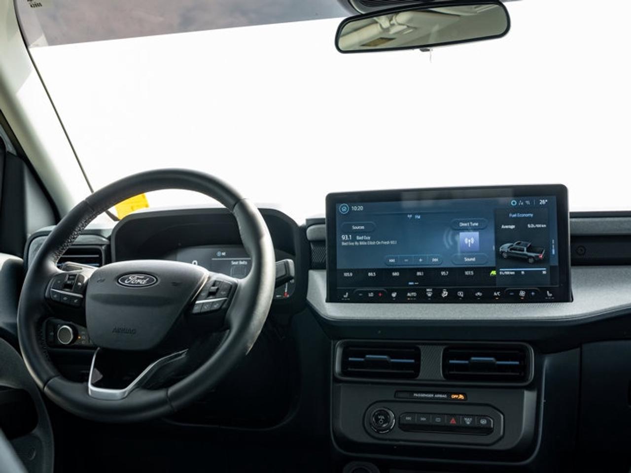 2025 Ford Maverick XLT Photo