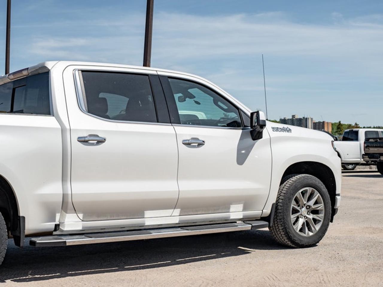 2021 Chevrolet Silverado 1500 High Country Photo