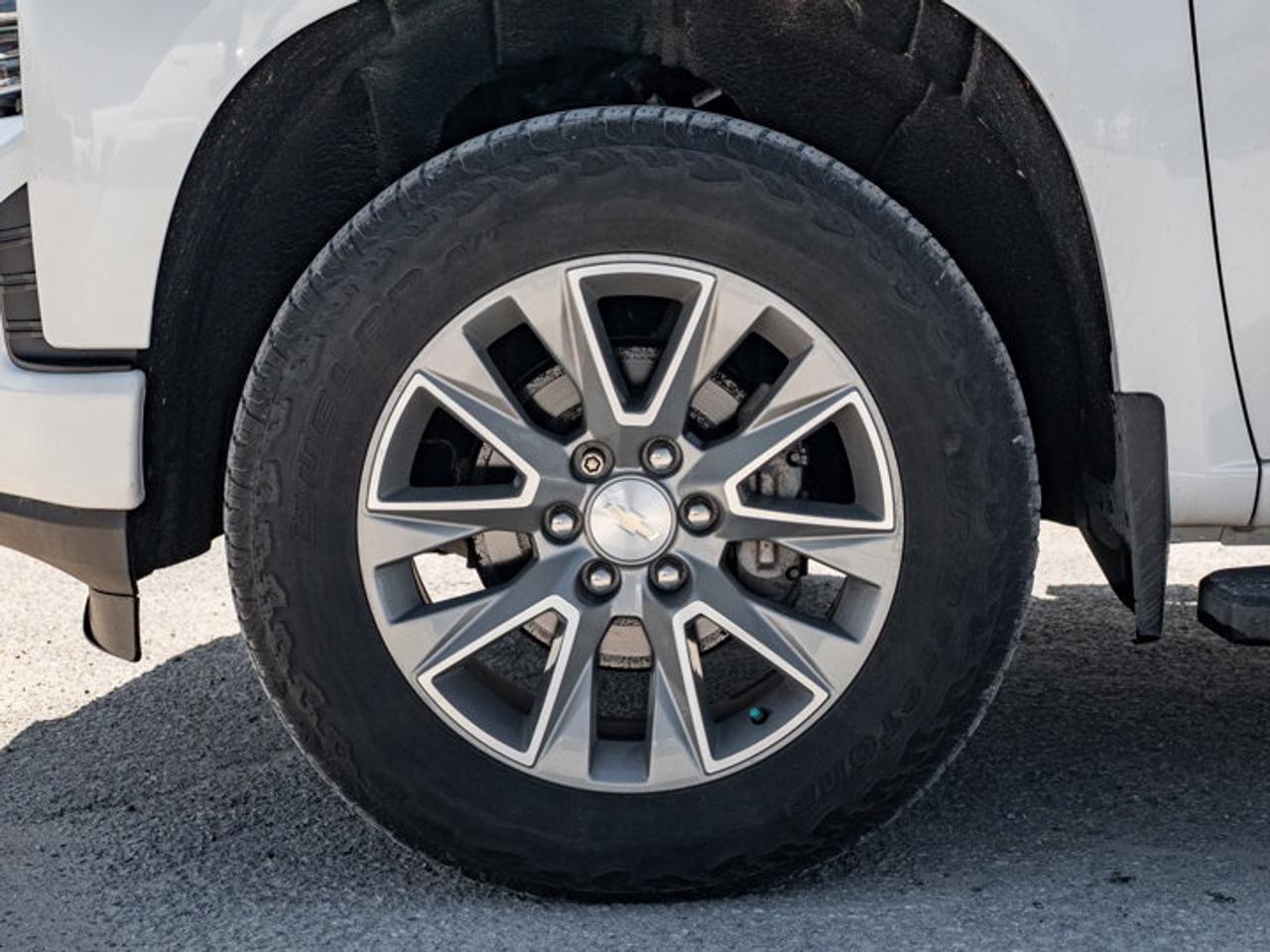 2021 Chevrolet Silverado 1500 High Country Photo