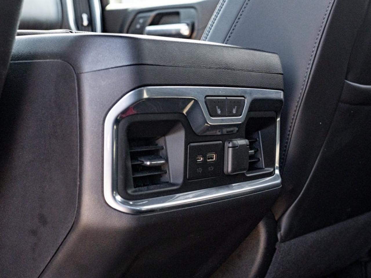 2021 Chevrolet Silverado 1500 High Country Photo