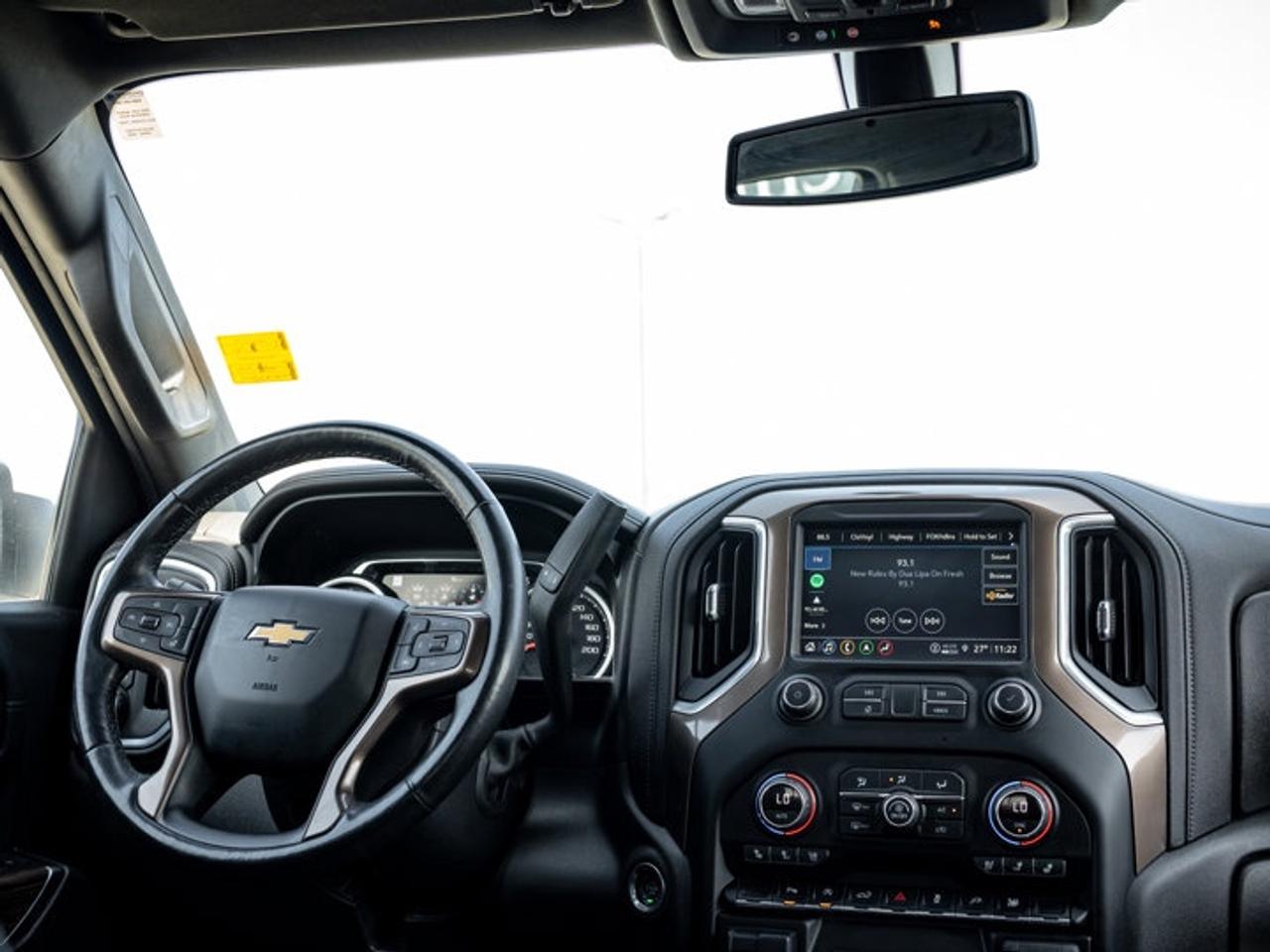 2021 Chevrolet Silverado 1500 High Country Photo