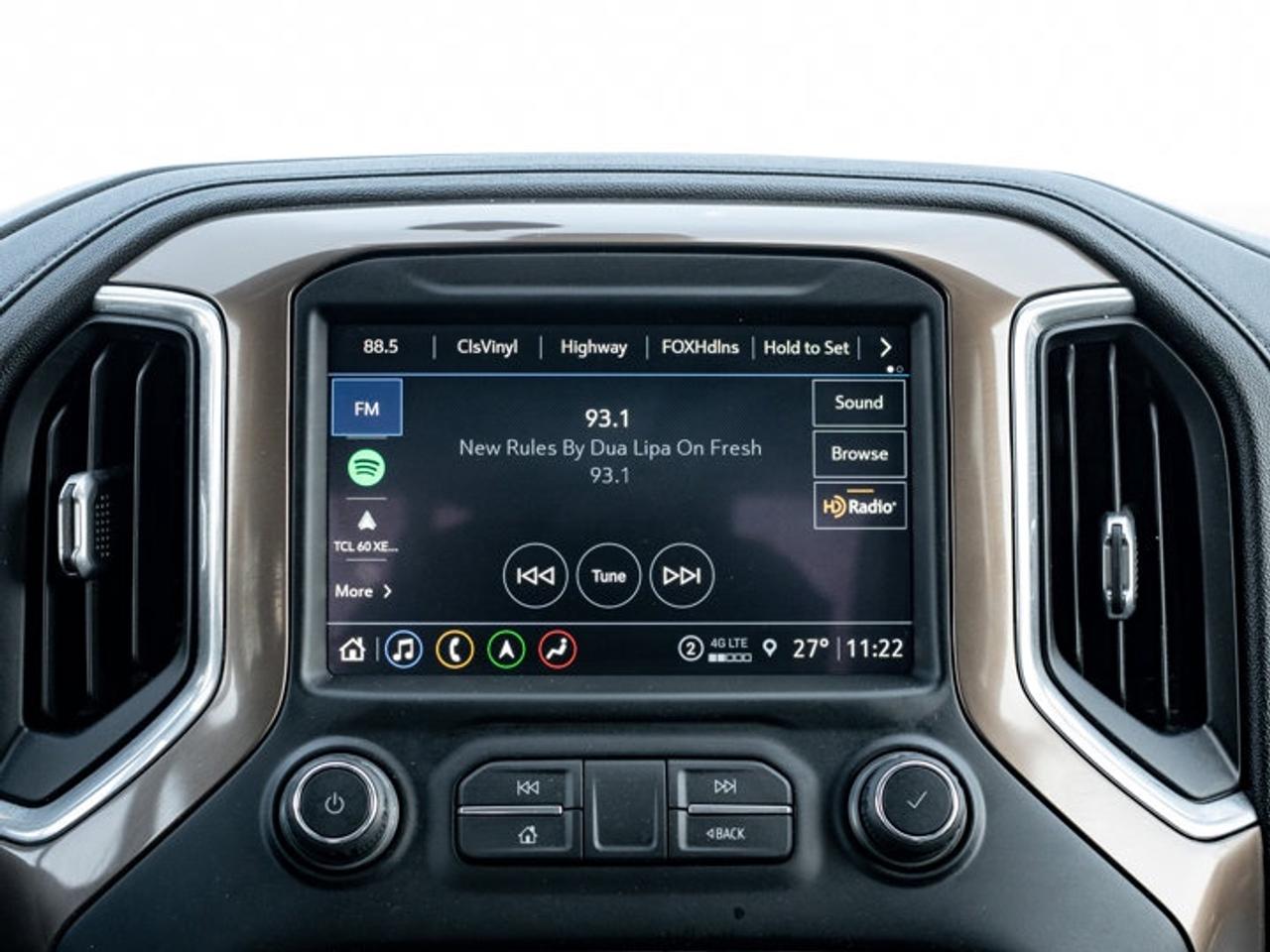 2021 Chevrolet Silverado 1500 High Country Photo