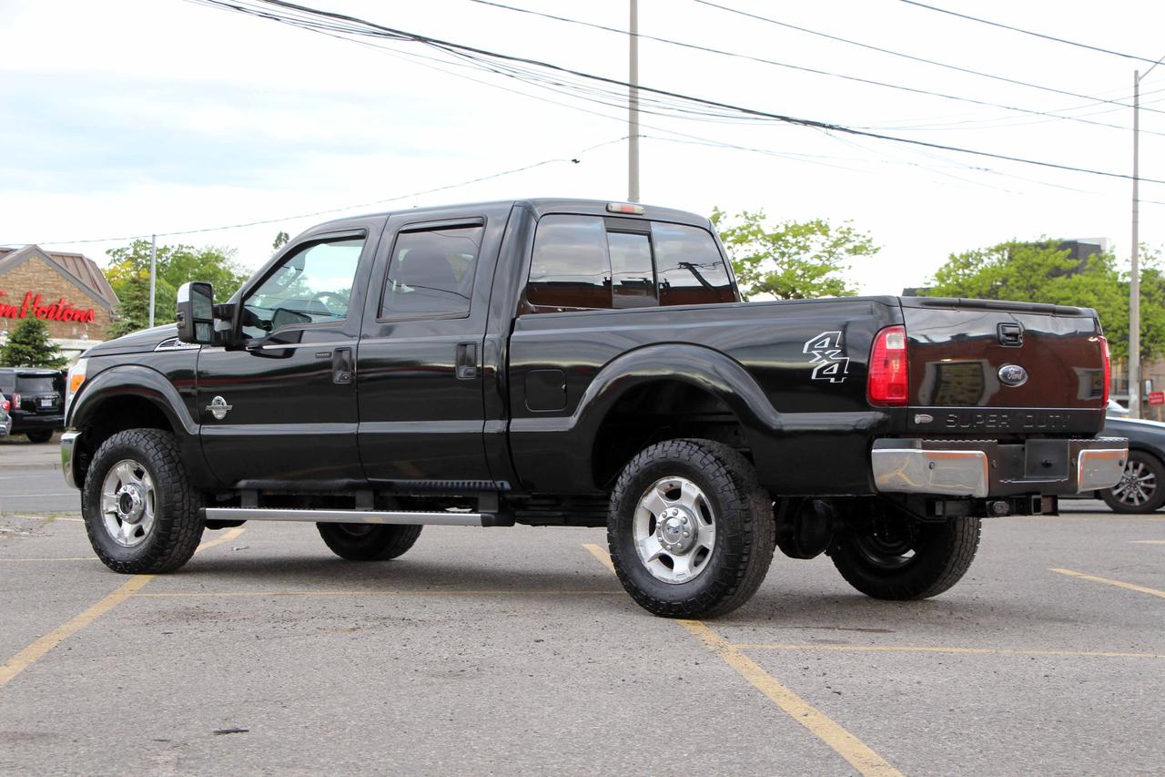 2011 Ford SUPER DUTY F-350 SRW XLT Photo