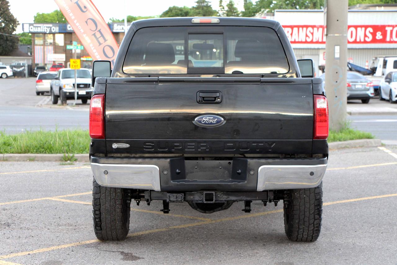 2011 Ford SUPER DUTY F-350 SRW XLT Photo