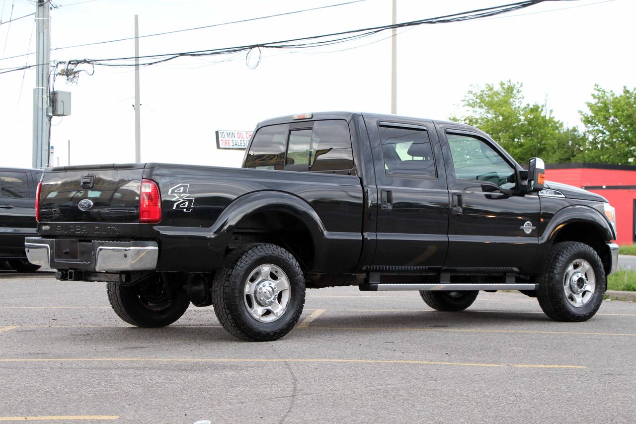 2011 Ford SUPER DUTY F-350 SRW XLT Photo