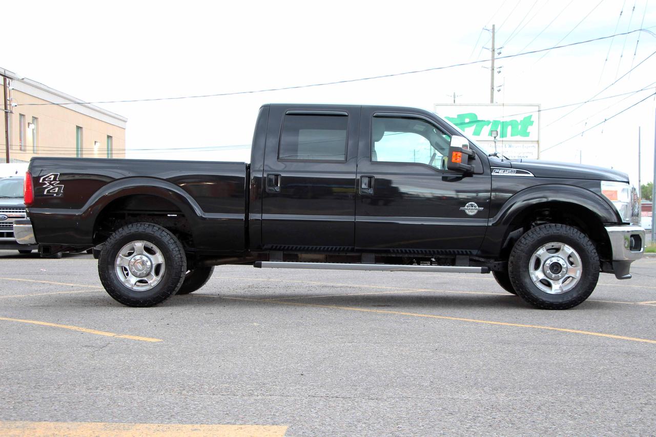 2011 Ford SUPER DUTY F-350 SRW XLT Photo