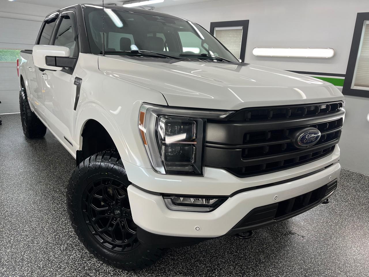 2023 Ford F-150 Lariat - Photo #1