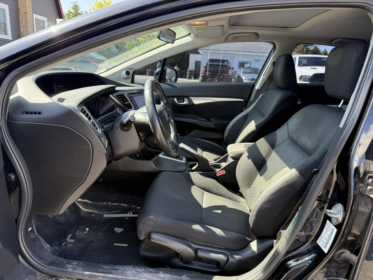 2015 Honda Civic 4dr Man EX Photo