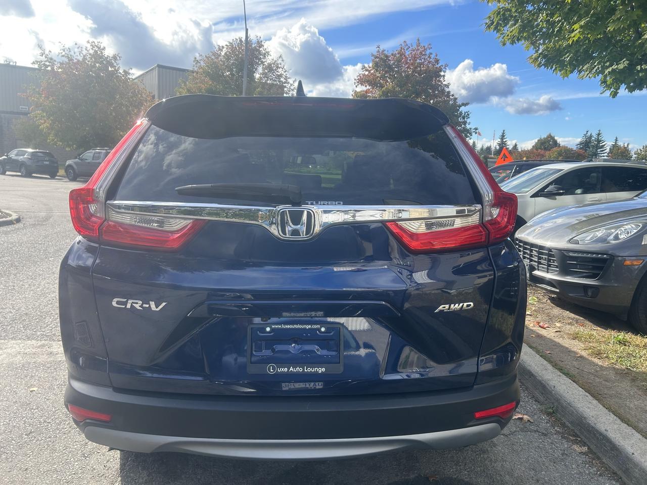 2017 Honda CR-V EX AWD, LOW KM, SUNROOF, HEATED SEATS, BACK-UP CAM Photo3