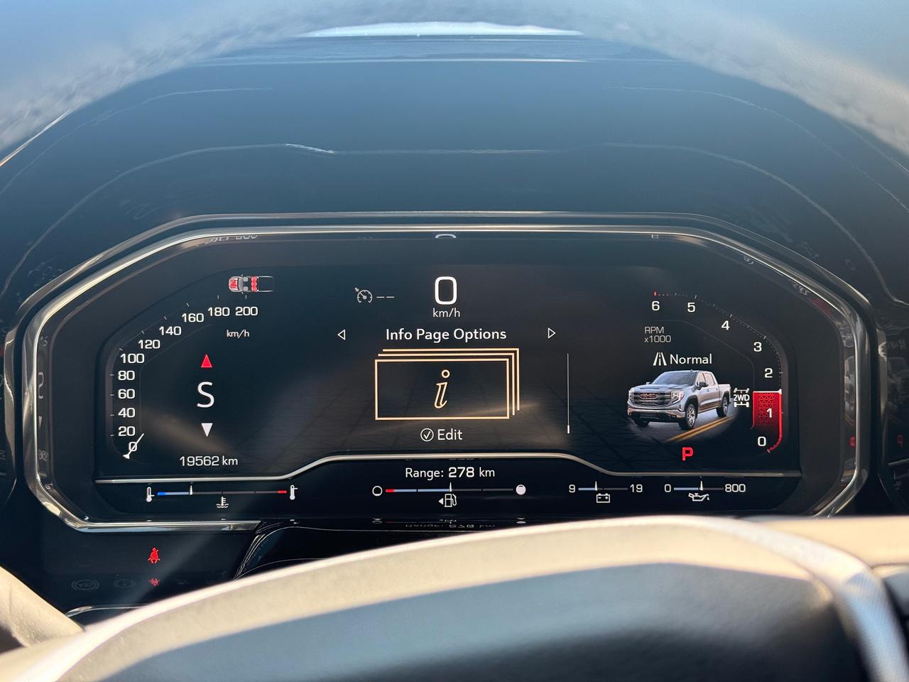 2024 GMC Sierra 1500 ELEVATION Photo