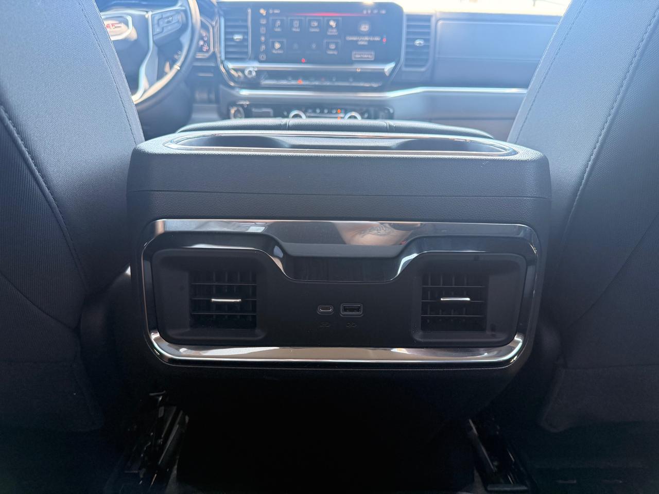2024 GMC Sierra 1500 ELEVATION Photo