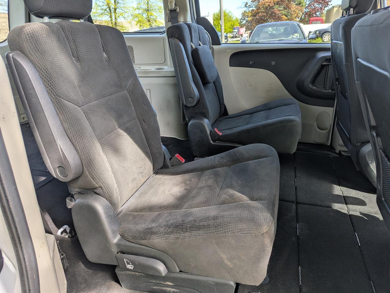 2018 Dodge Grand Caravan "STOW n GO seat 7" certified + FREE 6M warranty Photo