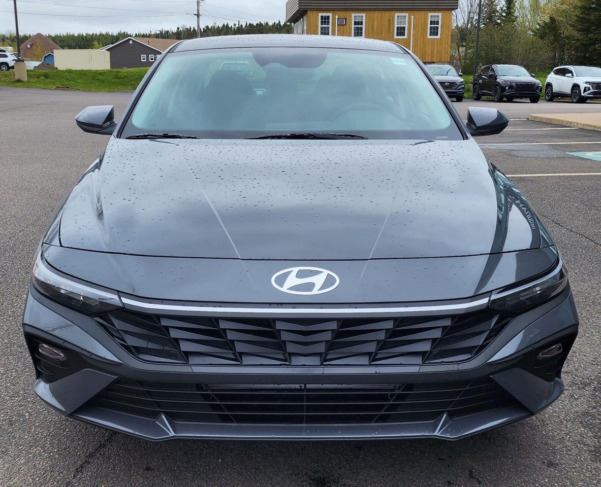 2026 Hyundai Elantra Essential Photo