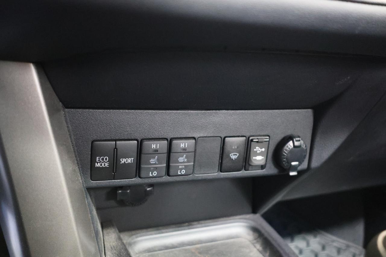 2018 Toyota RAV4 Platinum AWD - SUNROOF|NAVI|CAMERA|BLINDSPOT Photo