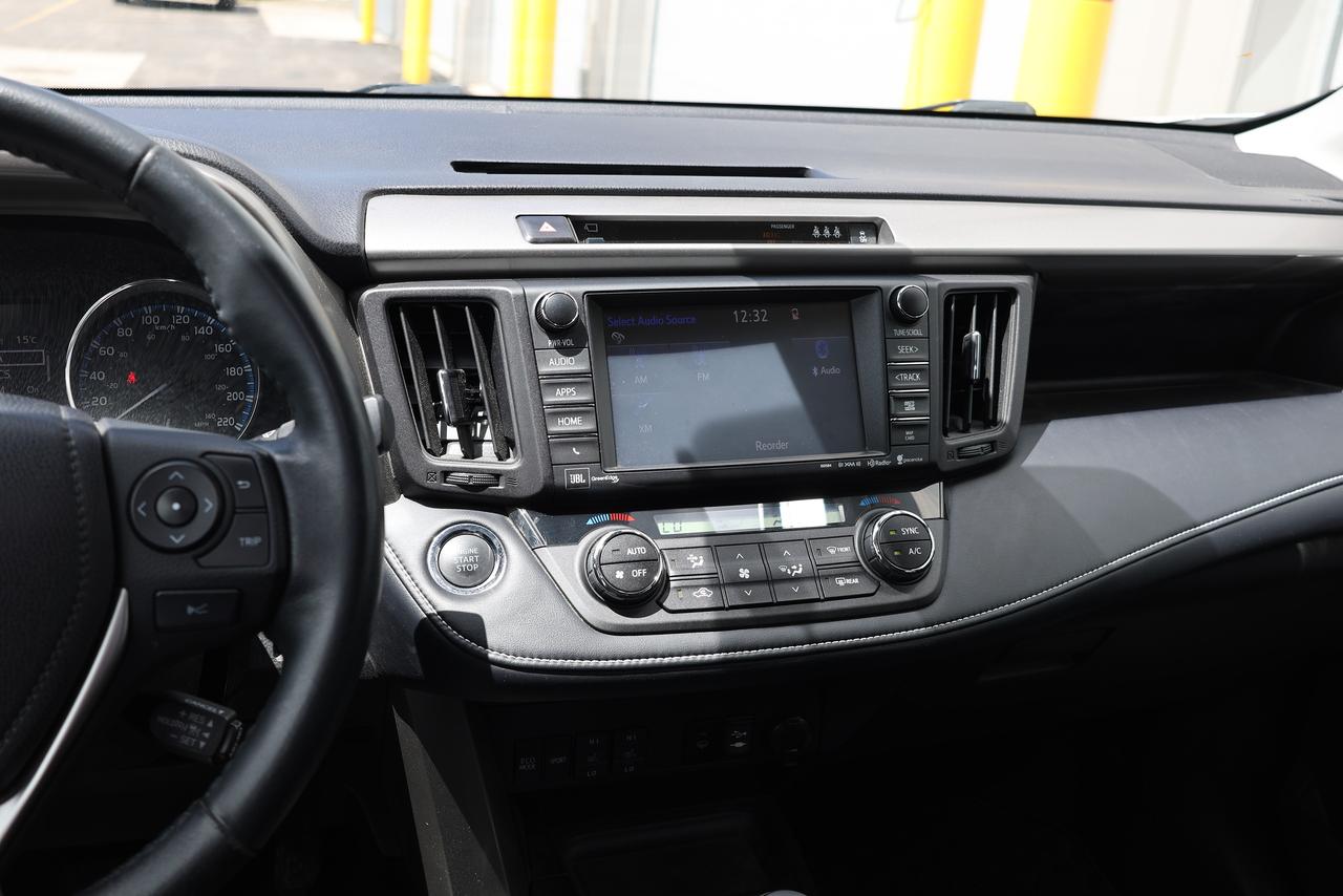 2018 Toyota RAV4 Platinum AWD - SUNROOF|NAVI|CAMERA|BLINDSPOT Photo