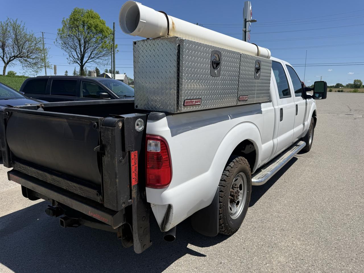 2013 Ford SUPER DUTY F-250 SRW XL Photo