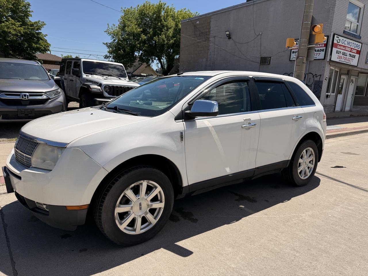 2010 Lincoln MKX AWD 4DR Photo