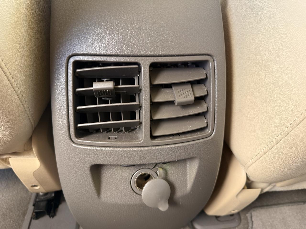 2010 Lincoln MKX AWD 4DR Photo