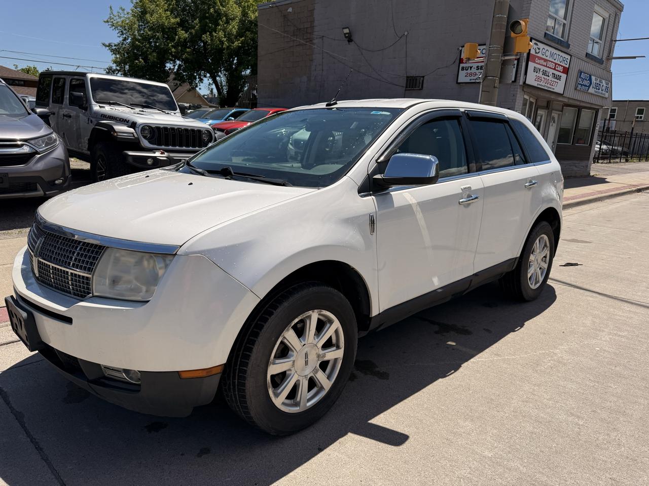 2010 Lincoln MKX AWD 4DR Photo2