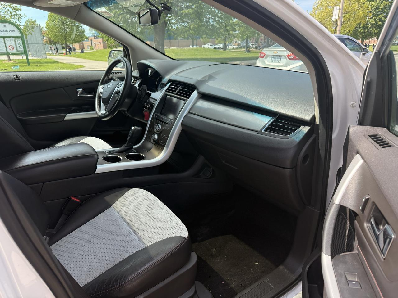 2013 Ford Edge 4DR SEL FWD Photo