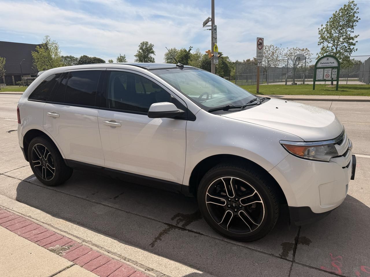 2013 Ford Edge 4DR SEL FWD Photo